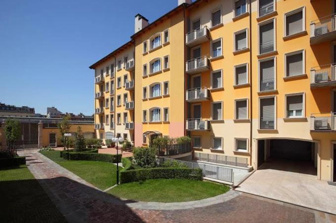 Residenza Carracci Aparthotel Bologna Exterior photo